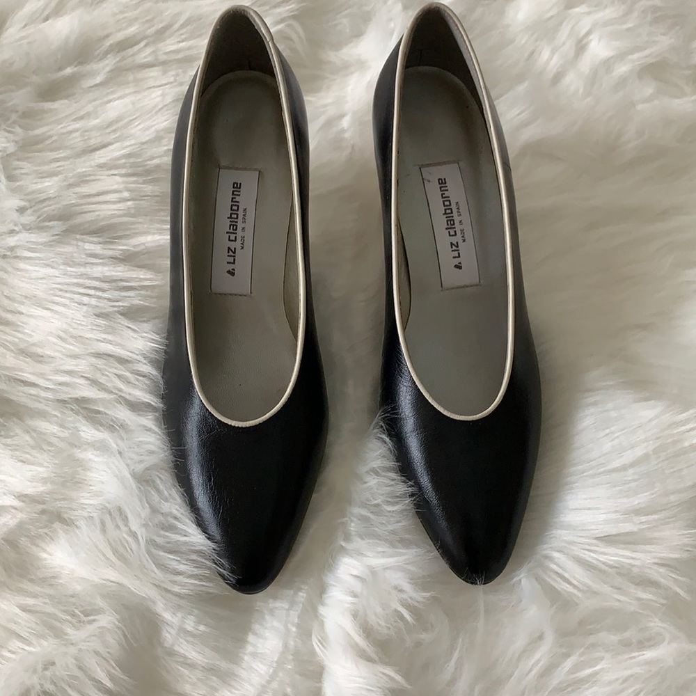 LIZ CLAIBORNE two tone dress shoes